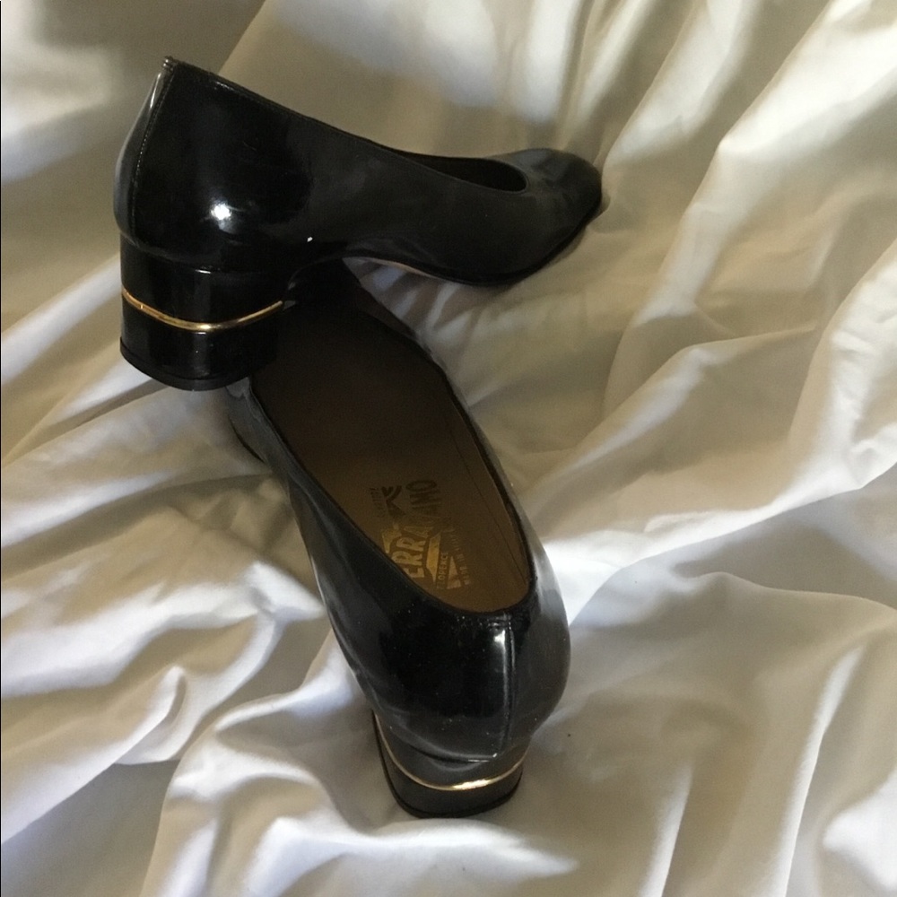 Shoes - Picture 3 of 6